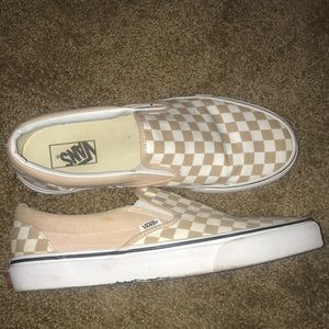 nude checkered vans